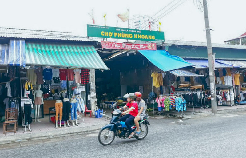 Chợ Phùng Khoang 