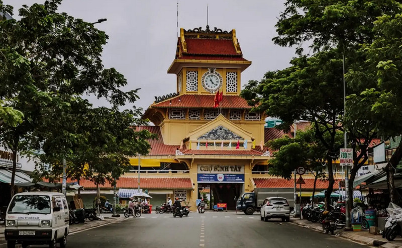 Chợ Bình Tây, TPHCM 