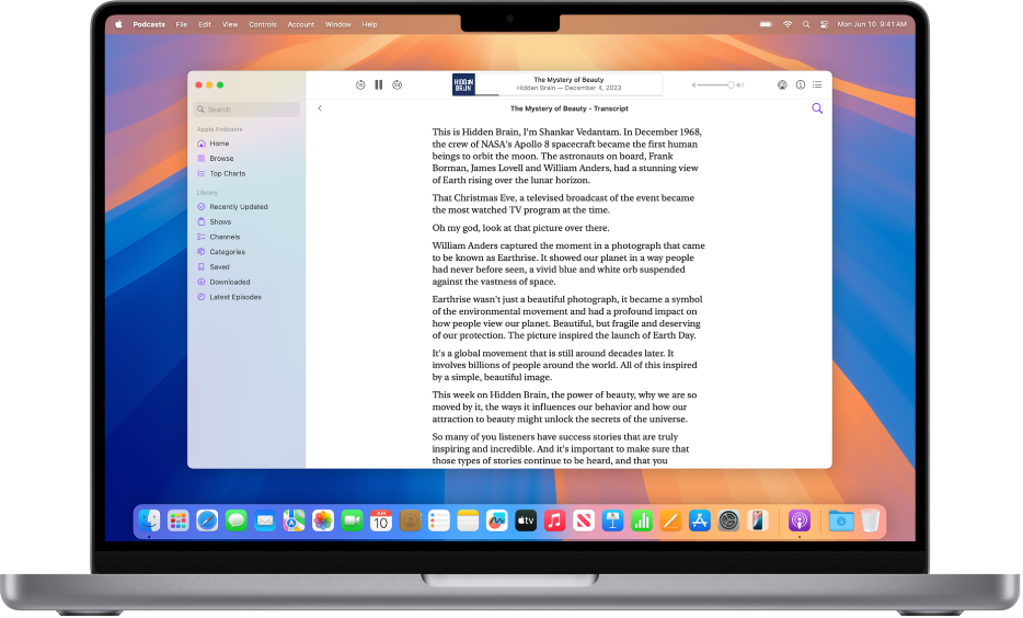 L’app Podcasts d’Apple sur un Mac, affichant la transcription de l’épisode en cours de lecture.