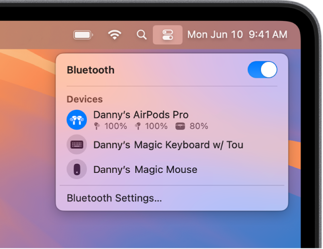 Le menu Bluetooth ouvert dans le centre de contrôle, avec les AirPods Pro de Danny connectés.